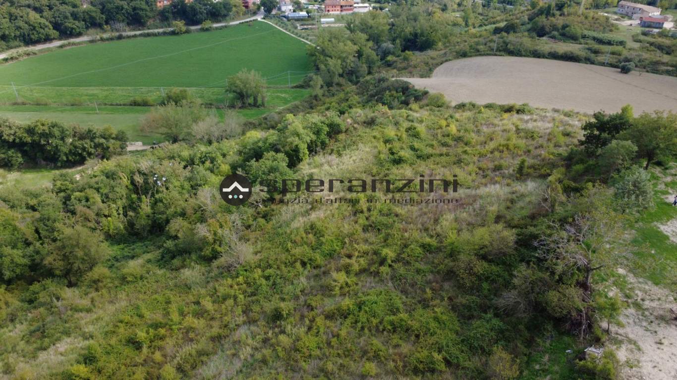 - Fossombrone, rustico-casolare-cascina di 300,00mq in vendita - Rif. RV2339