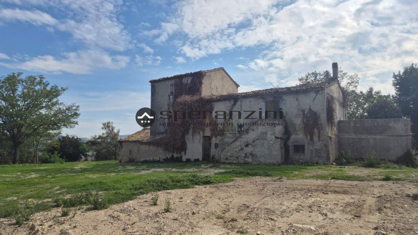 - Fossombrone, rustico-casolare-cascina di 300,00mq in vendita - Rif. RV2339