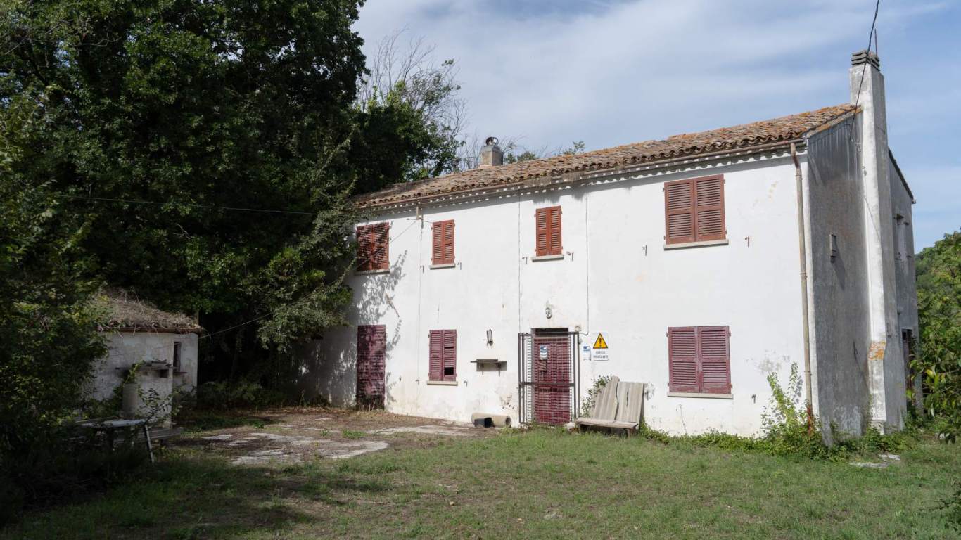 - Fano, zona rosciano - rustico-casolare-cascina di 315,50mq in vendita - Rif. RV1126