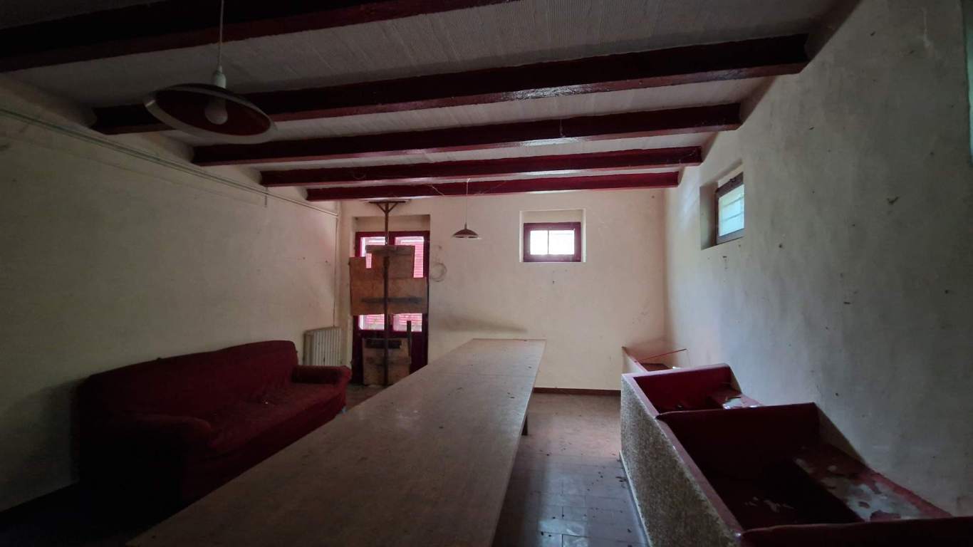 - Fano, zona rosciano - rustico-casolare-cascina di 315,50mq in vendita - Rif. RV1126