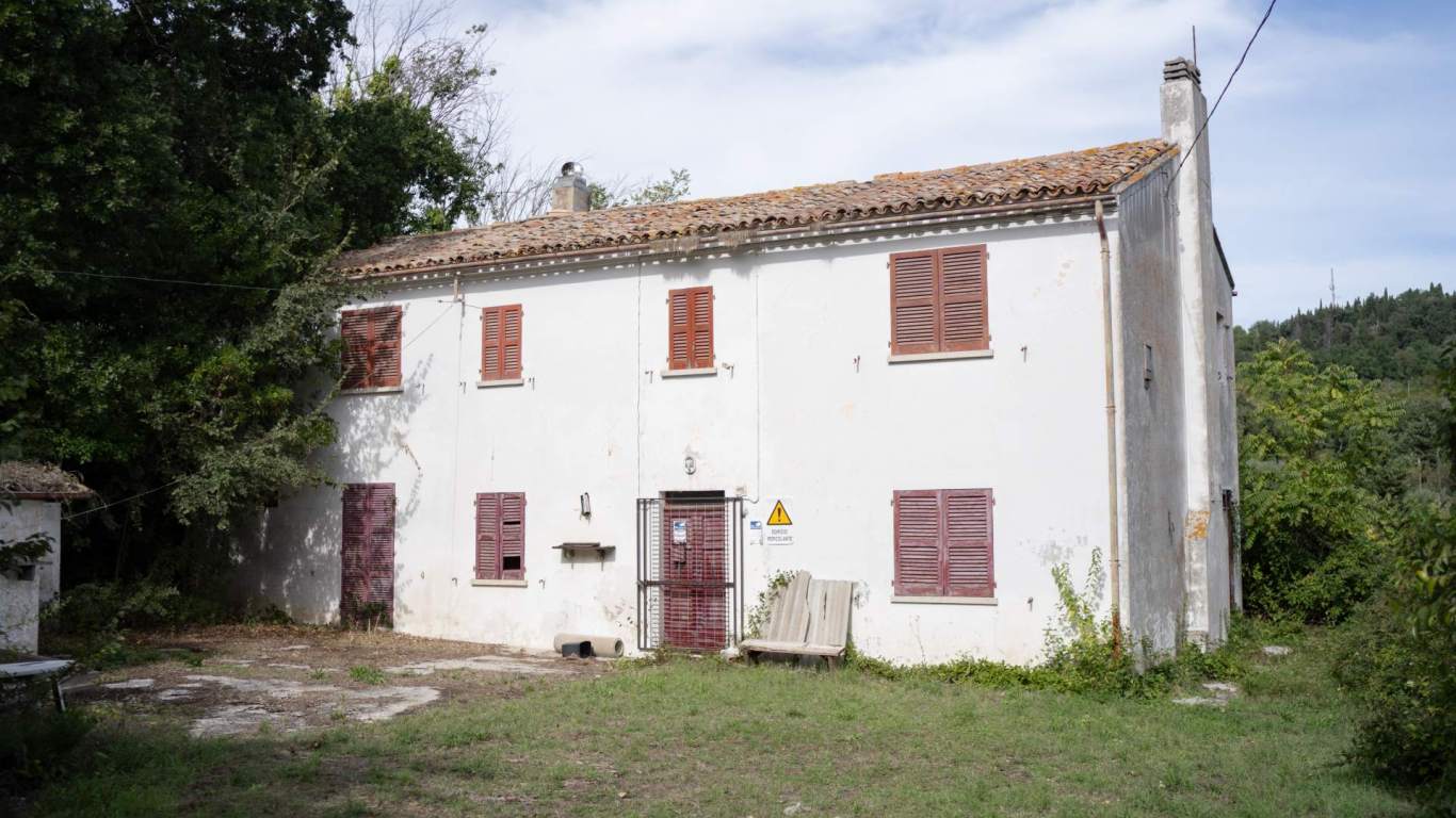 - Fano, zona rosciano - rustico-casolare-cascina di 315,50mq in vendita - Rif. RV1126
