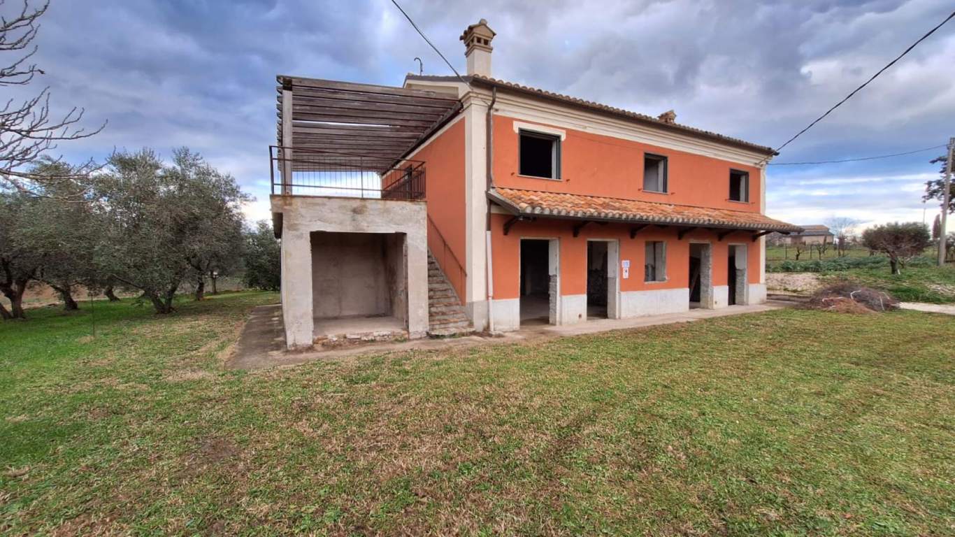 - Cartoceto, unifamiliare casa singola di 264,00mq in vendita - Rif. RV2140