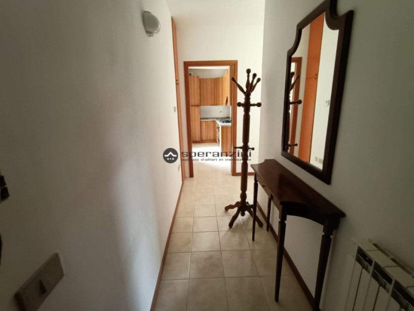 corridoio - Fossombrone, appartamento di 68,00mq in vendita - Rif. RV1702