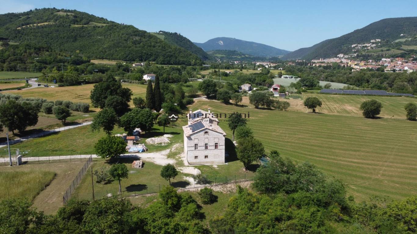 casale - Fossombrone, rustico-casolare-cascina di 638,00mq in vendita - Rif. RV2096