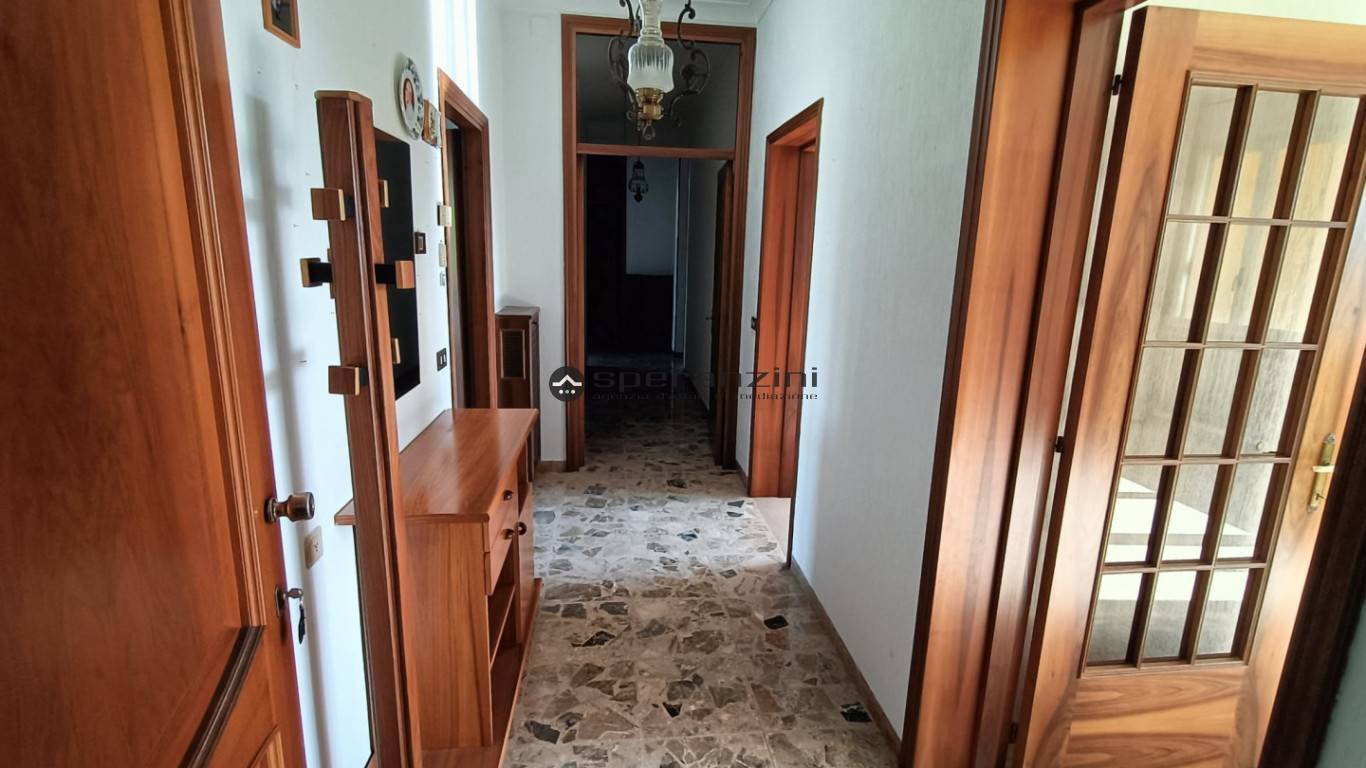 corridoio - Sant'ippolito, appartamento di 153,00mq in vendita - Rif. RV1942
