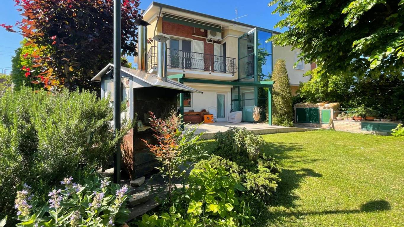 esterno casa