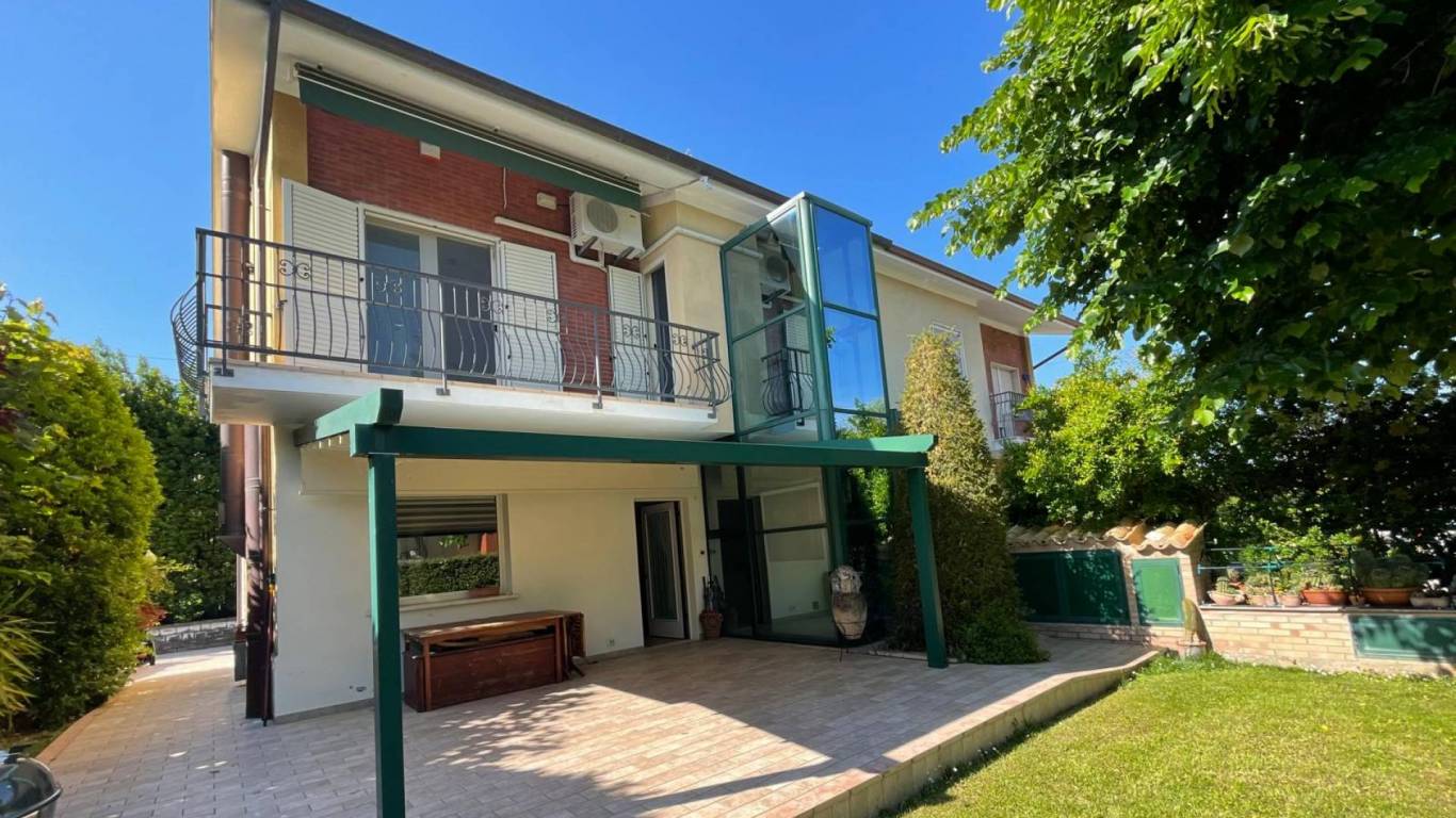 esterno casa