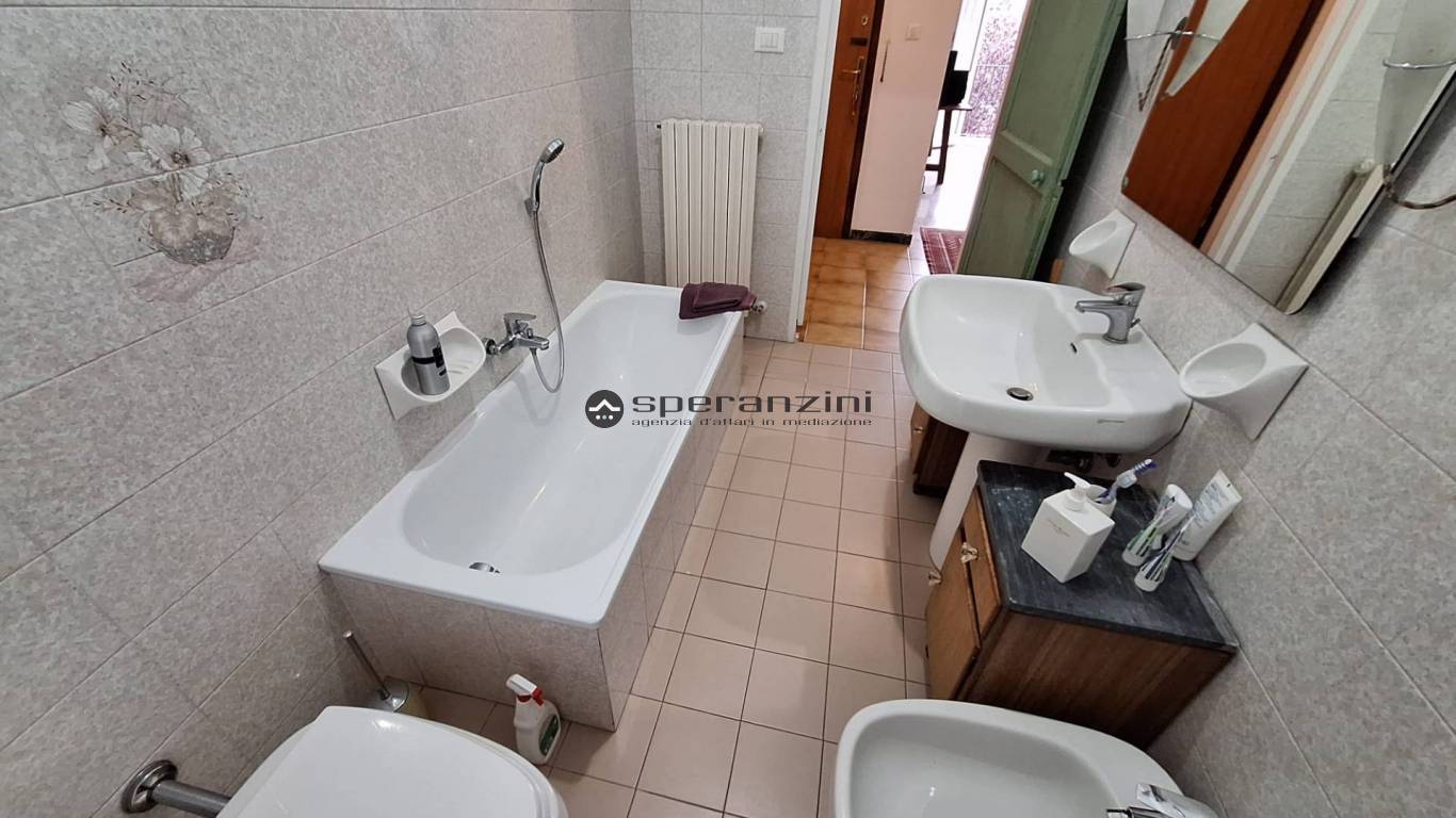 bagno - Fano, zona passeggi - appartamento di 92,00mq in vendita - Rif. RV2141