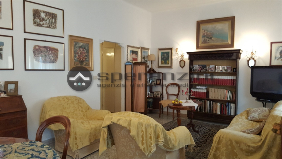 salotto - Fano, zona centro storico - appartamento di 165,00mq in vendita - Rif. RV64