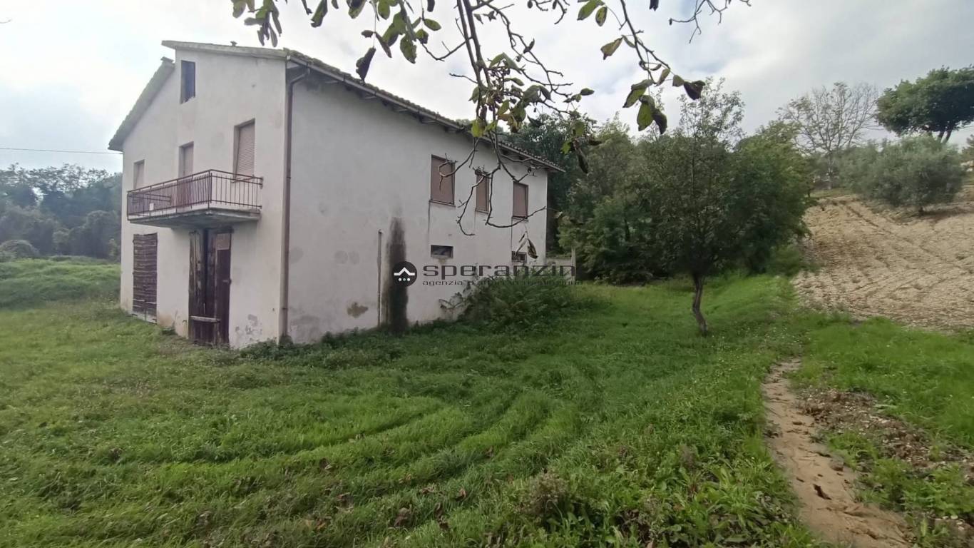 casa - Fossombrone, unifamiliare casa singola di 419,00mq in vendita - Rif. RV2142