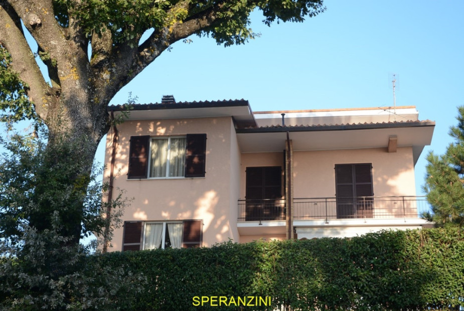  - Montefelcino, unifamiliare casa singola di 300,00mq in vendita - Rif. RV789