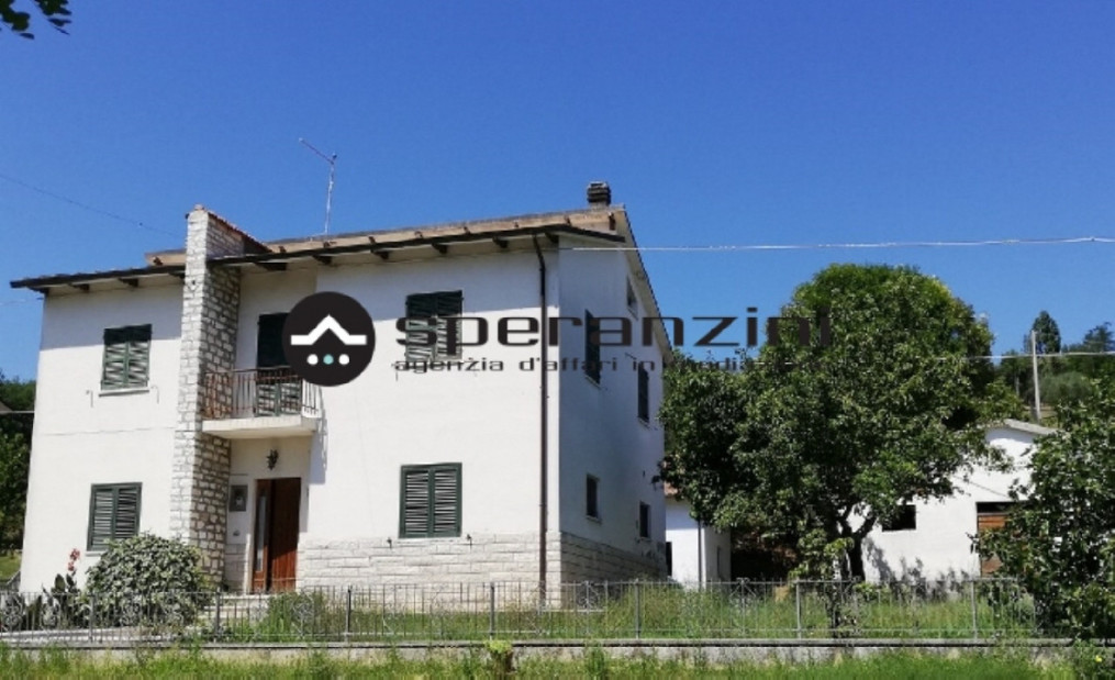  - Montefelcino, unifamiliare casa singola di 206,00mq in vendita - Rif. RV1063