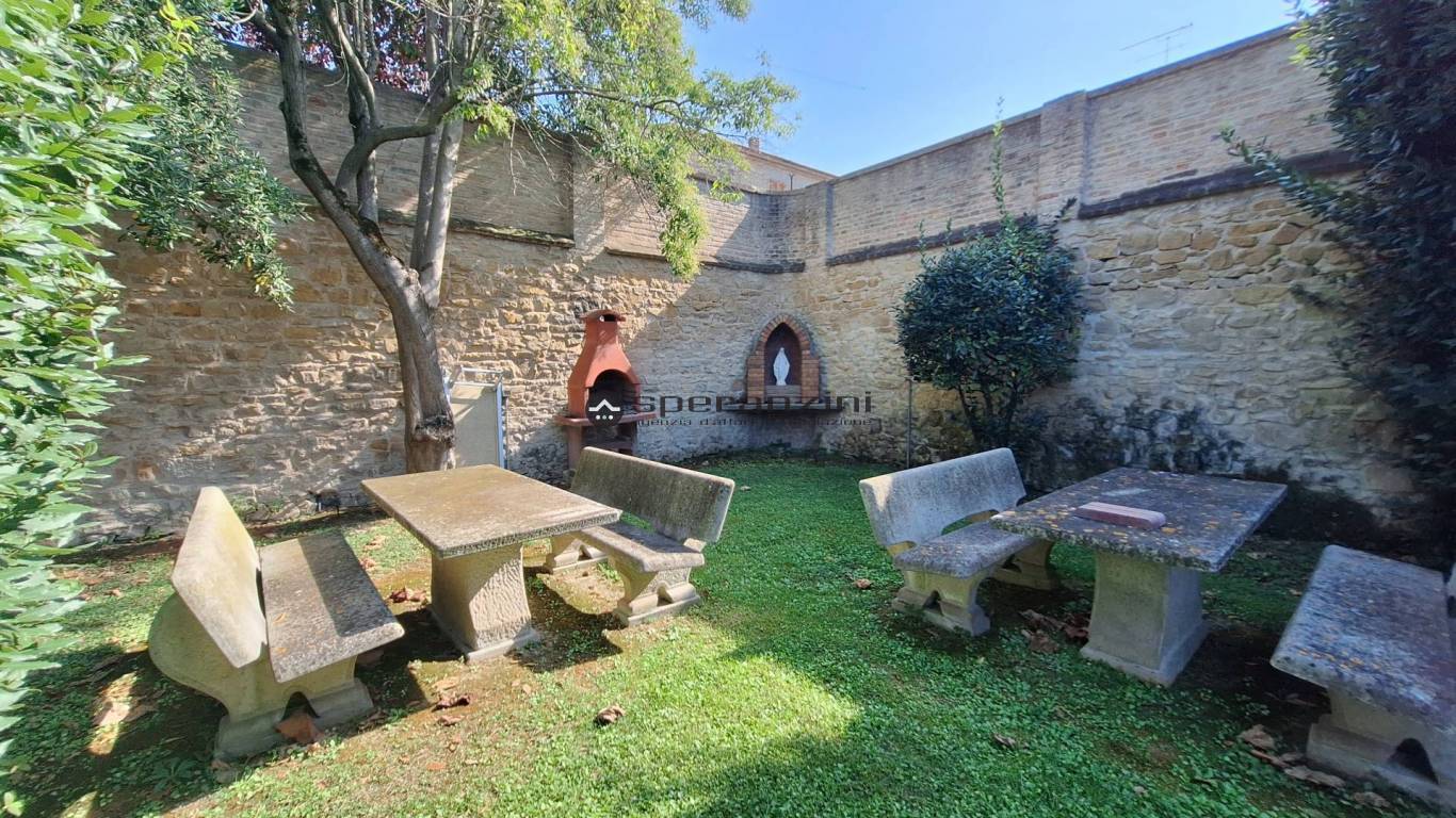 cortile condominiale