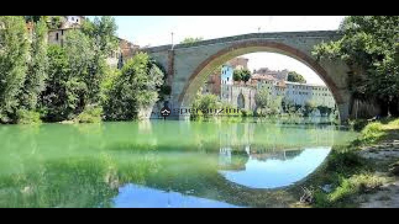 foto generiche - Fossombrone, terreno edificabile di 900,00mq in vendita - Rif. TV1913