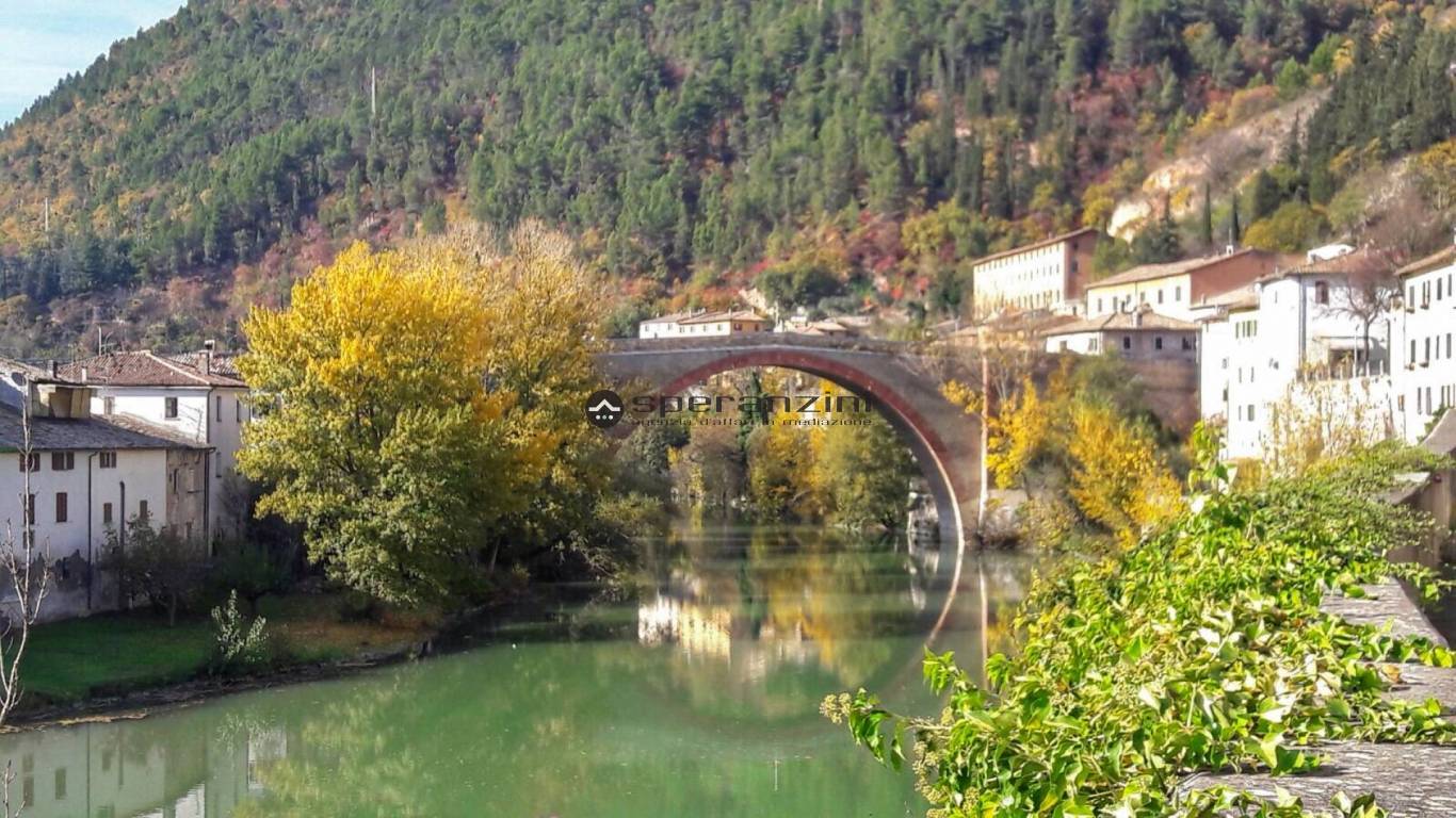 foto generiche - Fossombrone, terreno edificabile di 900,00mq in vendita - Rif. TV1913