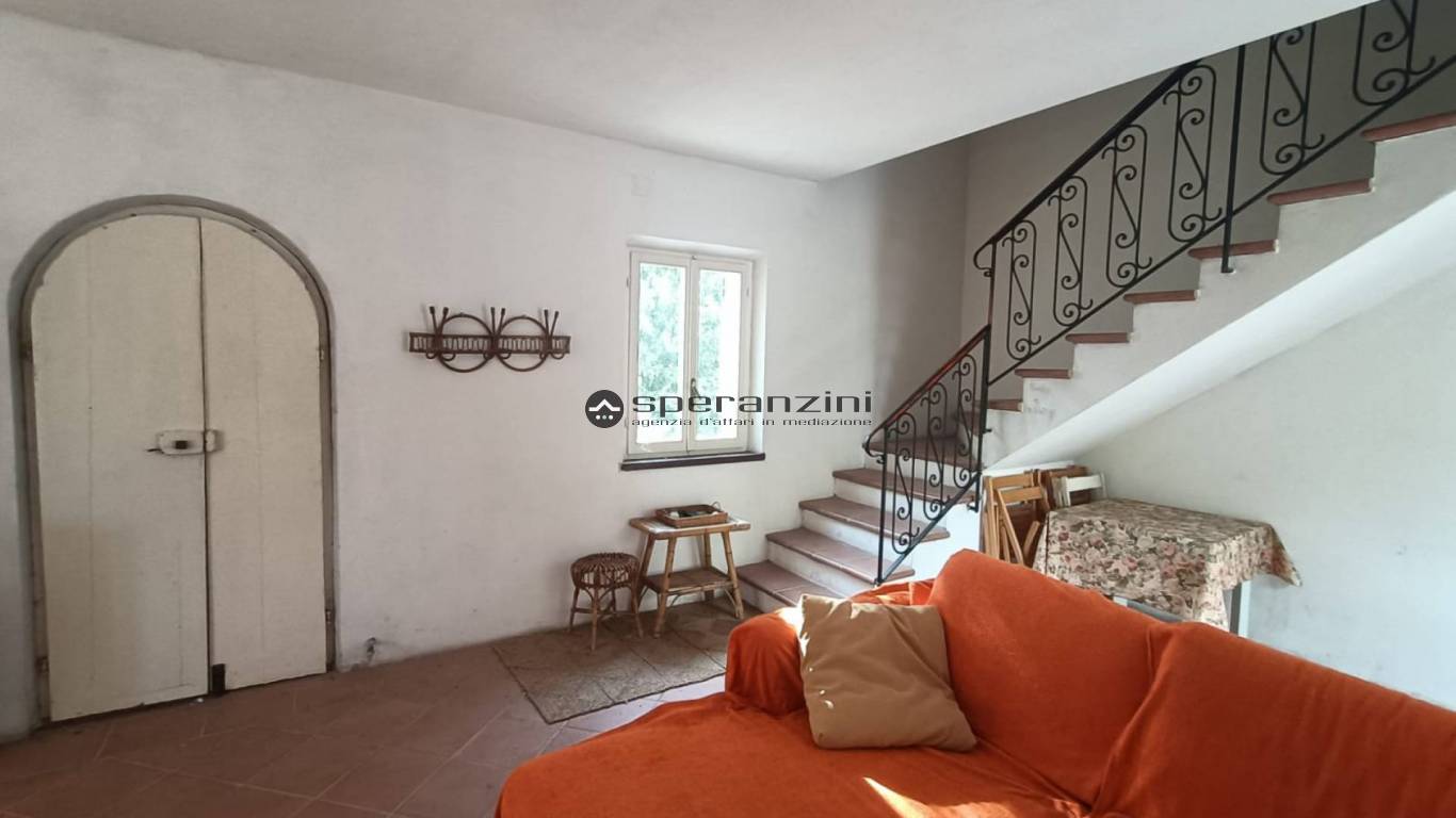 foto interne - Isola del piano, rustico-casolare-cascina di 180,00mq in vendita - Rif. RV2101