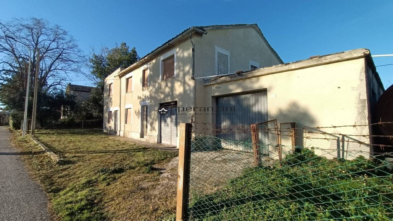 casa - Terre roveresche, zona barchi - unifamiliare casa singola di 300,00mq in vendita - Rif. RV2031