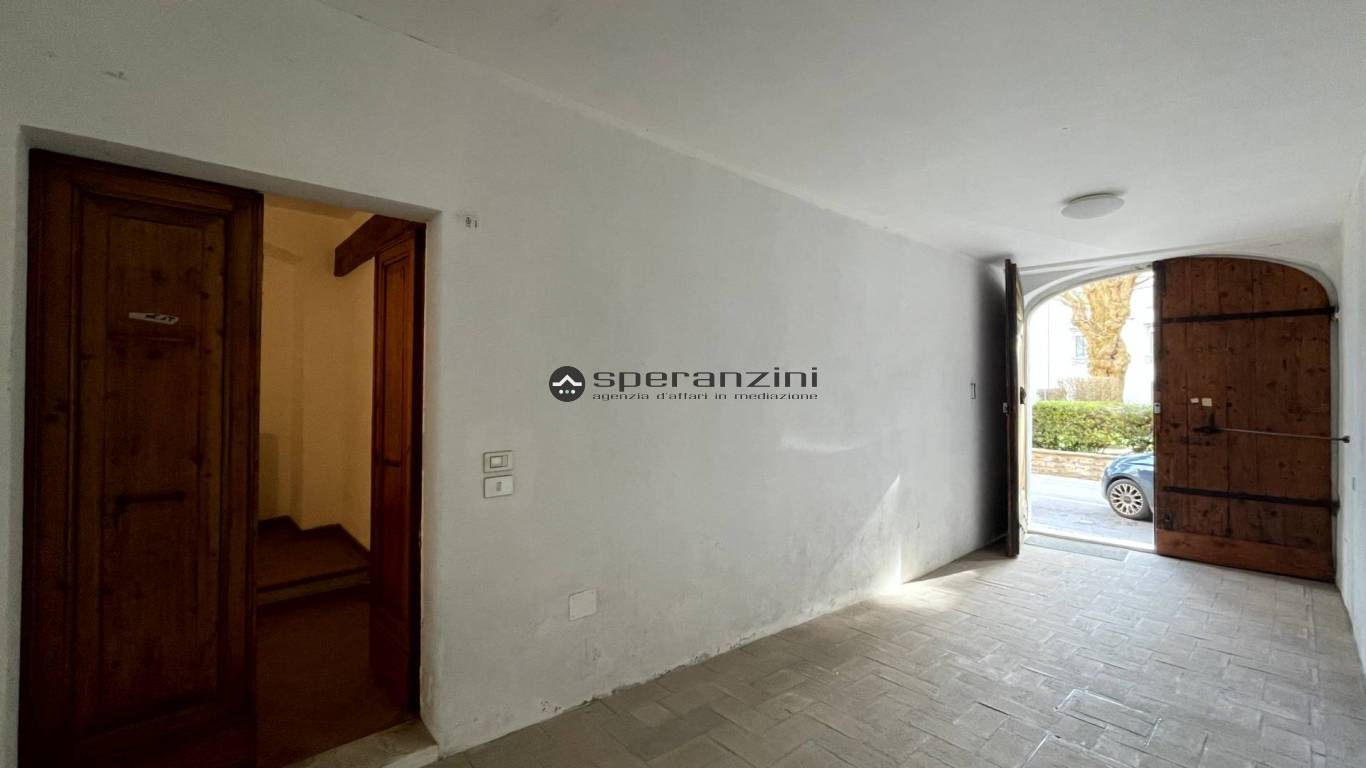 ingresso condominiale