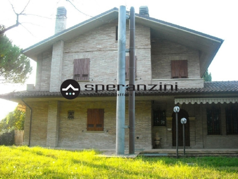 casa - Fano, zona belgatto - unifamiliare villa di 354,00mq in vendita - Rif. RV87