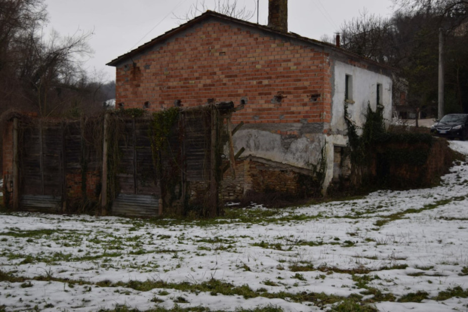 esterno - Montefelcino, zona fontecorniale - rustico-casolare-cascina di 180,00mq in vendita - Rif. RV1657